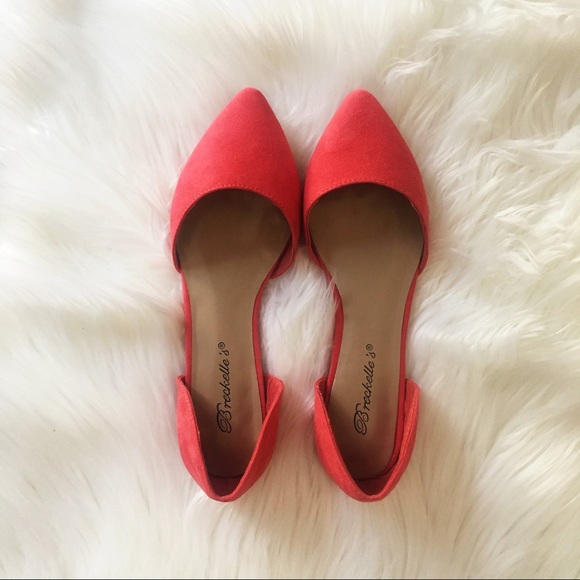 Shoes - Coral Pink Pointy Toe Flats